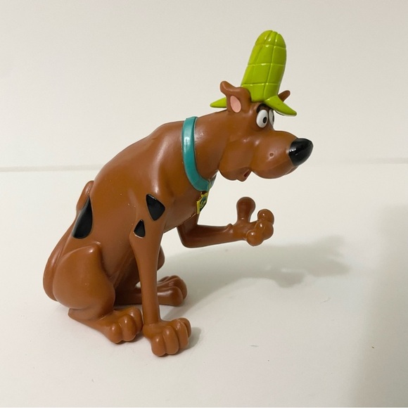 Scooby Doo Detective Toy Figure - Picture 3 of 10